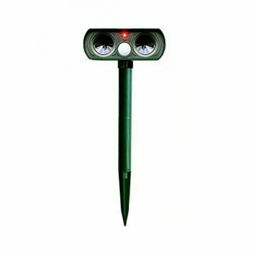 Infrared Solar Powered Animal Pest Repeller, 1 Repeller