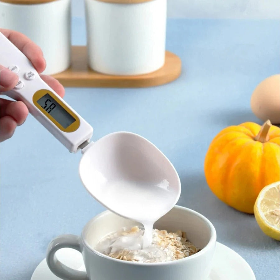 Smart Electronic Measuring Spoon for Precise Cooking