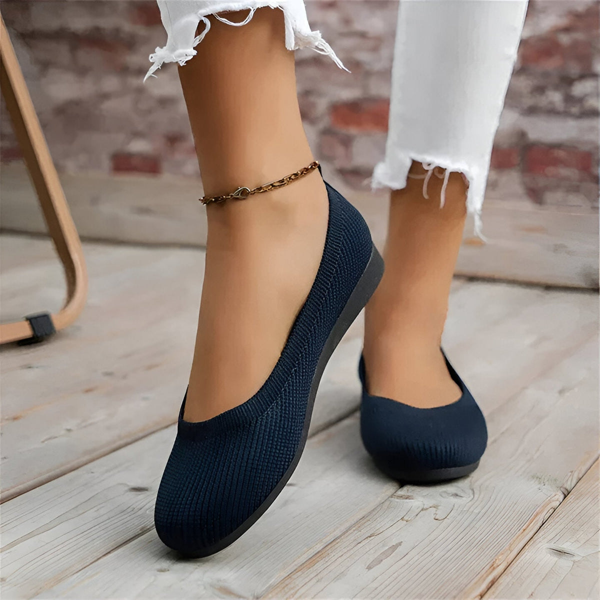 Women’s Supportive Slip-On Comfort Shoes, Arch Fit