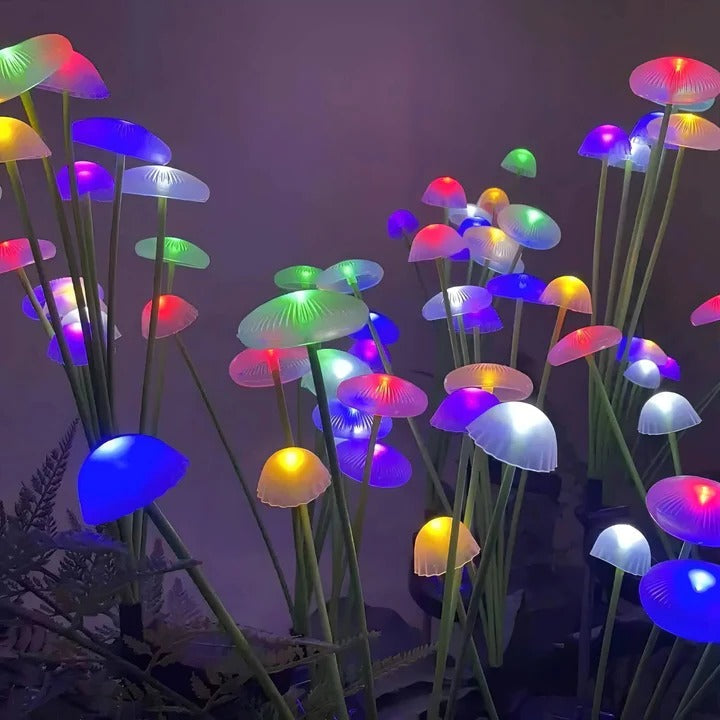 Solar Garden Light with Jellyfish Design and Color Changing LEDs