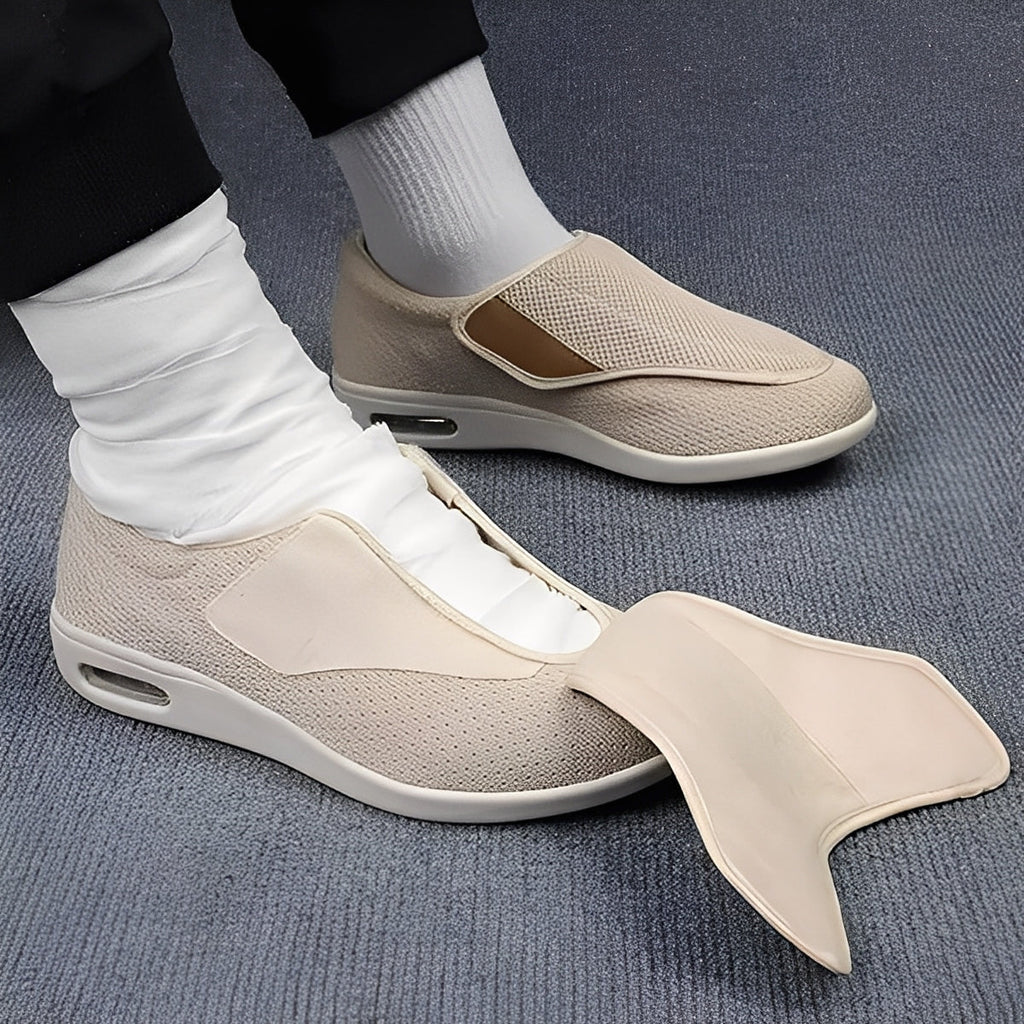 Zero Drop Wide Toe Box Shoes with Lace Up Closure