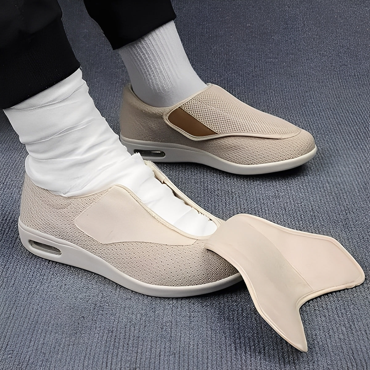 Zero Drop Wide Toe Box Shoes with Lace Up Closure