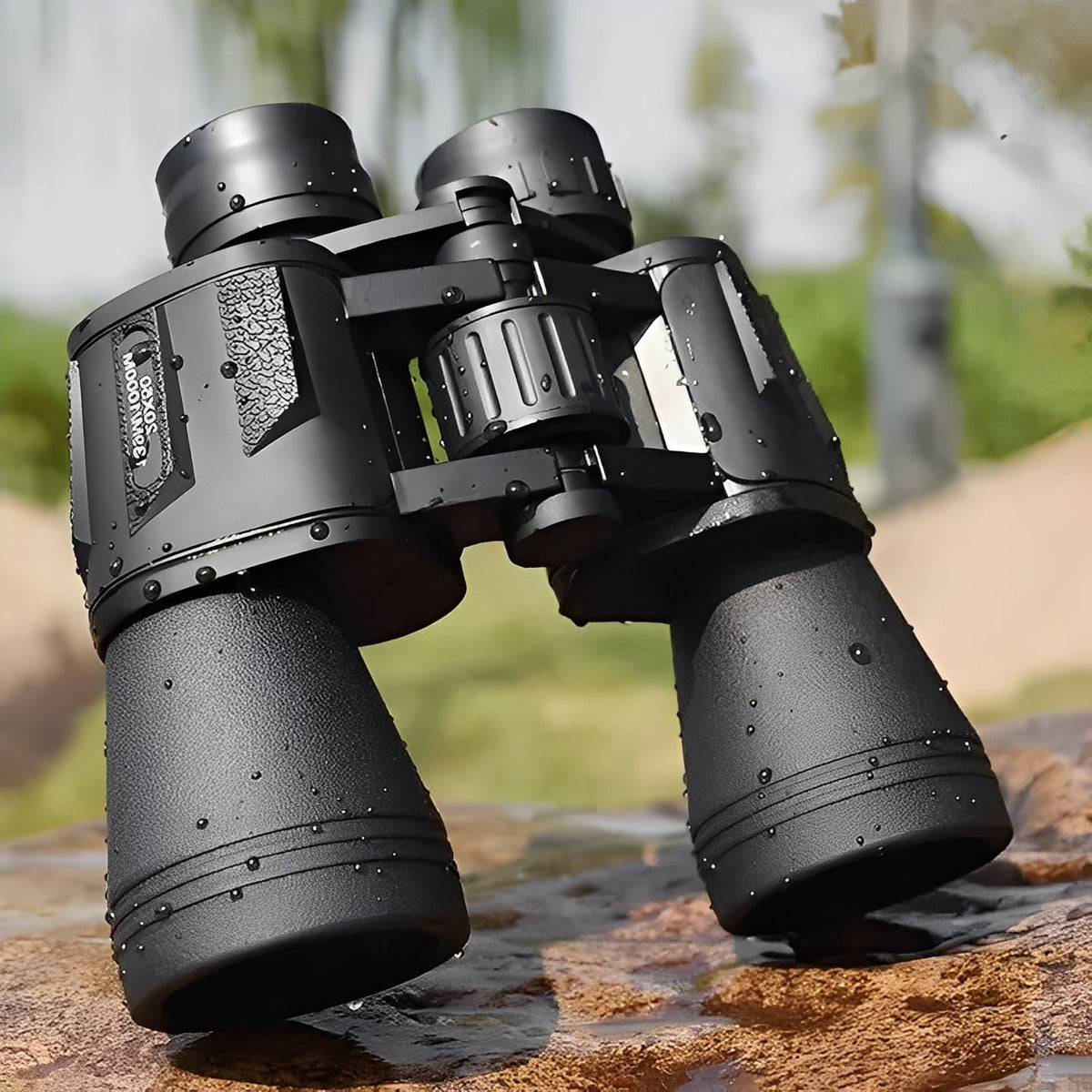 Binoculars with Adjustable Focus and Smartphone Adapter