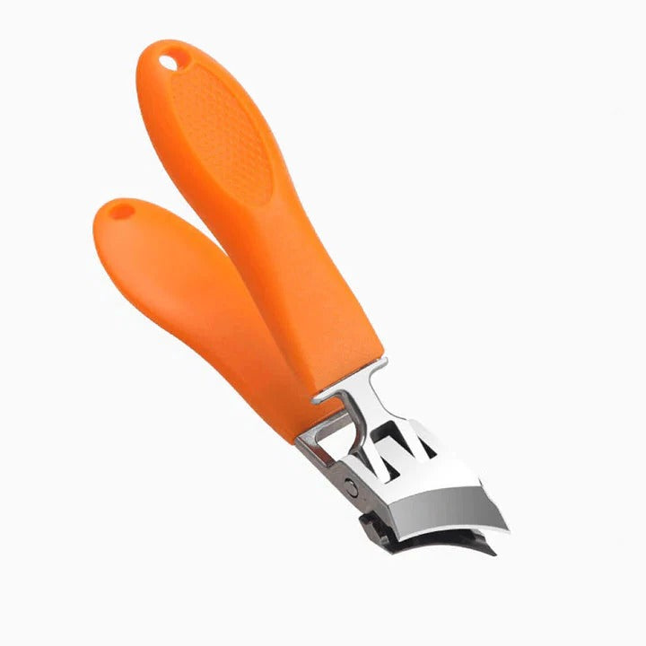Wide Jaw Nail Clippers with Reinforced Cutting Edge