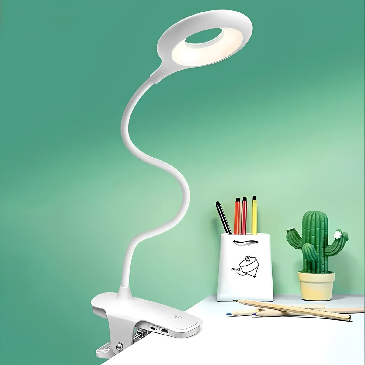 Clip-On Gooseneck LED Reading Light with Dimmable USB Rechargeable Design for Desk Use