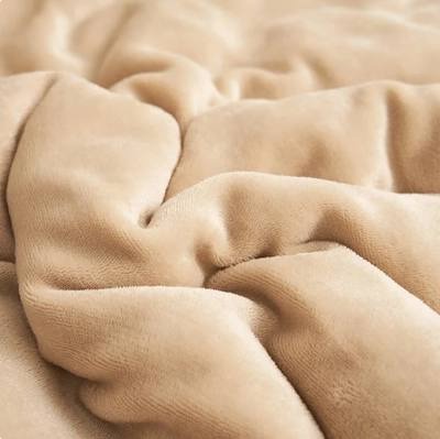Super Soft Plush Fleece Throw Blanket for Couch and Bed Use